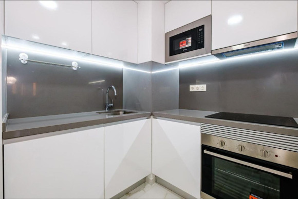 Resale - Apartment  - Torrevieja - torrevieja