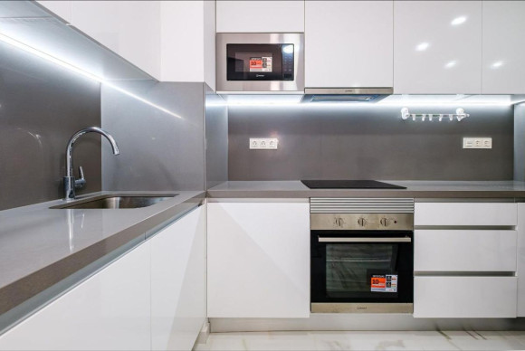 Resale - Apartment  - Torrevieja - torrevieja