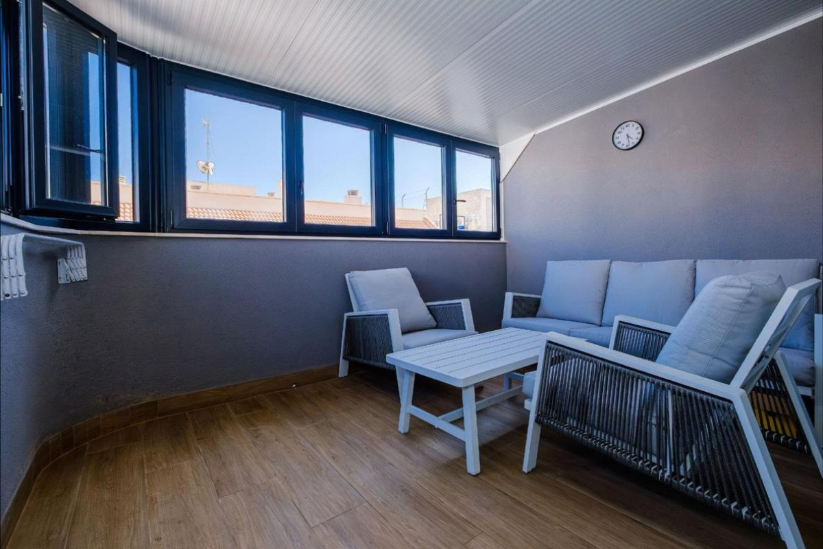 Resale - Apartment  - Torrevieja - torrevieja