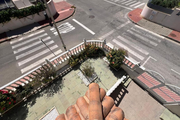 Herverkoop - Villa - Torrevieja - torrevieja
