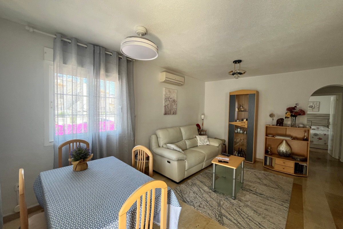Reventa - Quad house - Orihuela Costa - Playa Flamenca