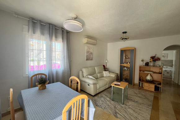 Reventa - Quad house - Orihuela Costa - Playa Flamenca