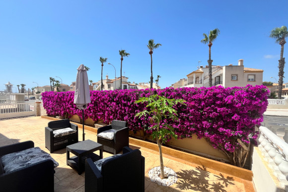 Reventa - Quad house - Orihuela Costa - Playa Flamenca