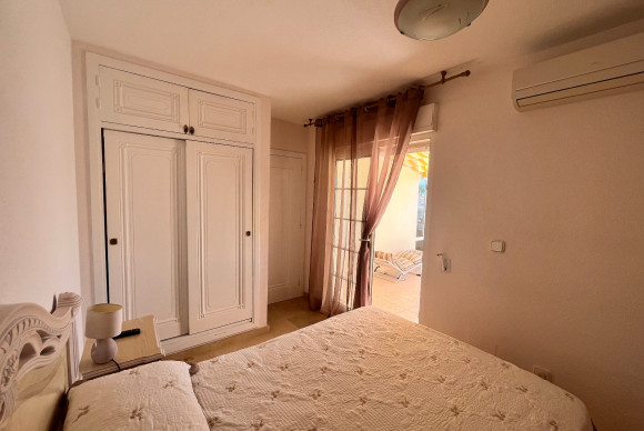 Reventa - Quad house - Orihuela Costa - Playa Flamenca
