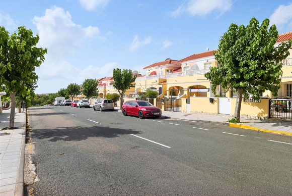 Reventa - Adosado - Pinar de Campoverde - Pinar de Campoverde - Village