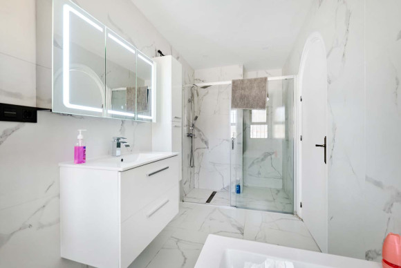 Reventa - Detached Villa - Pinar de Campoverde - Pinar de Campoverde - Village