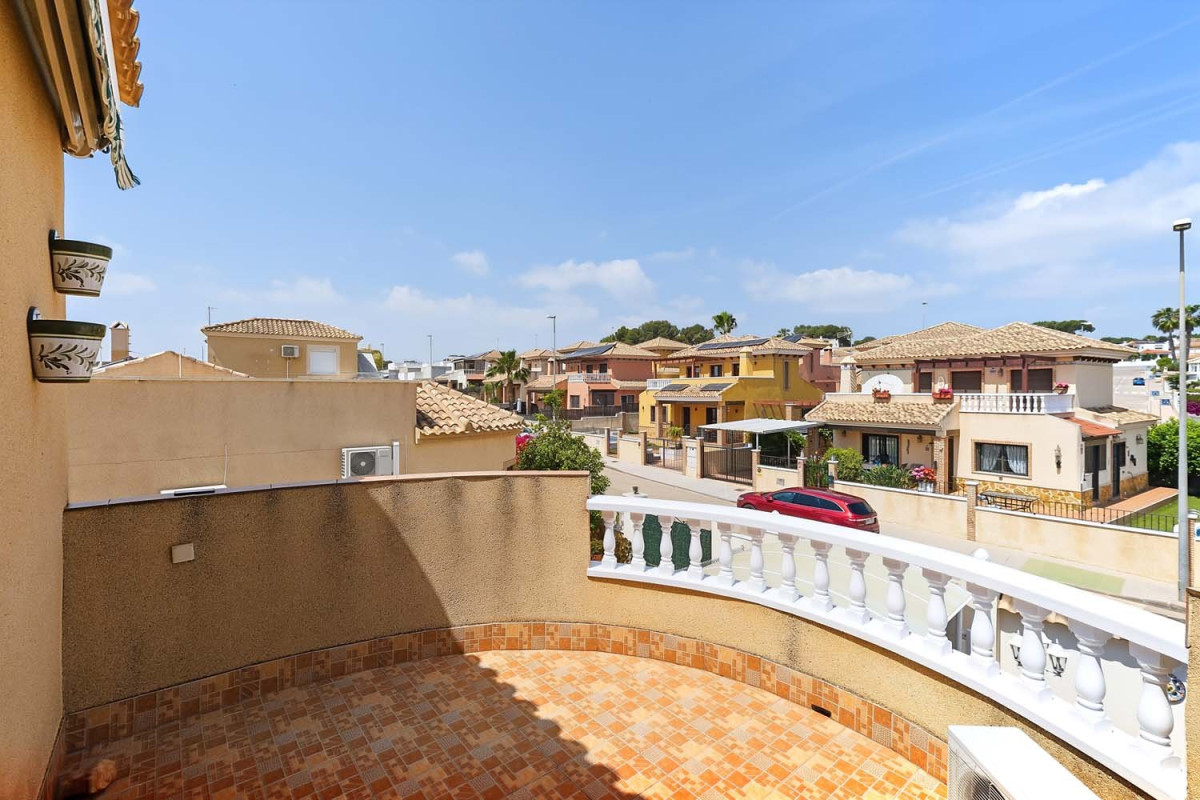 Reventa - Detached Villa - Pinar de Campoverde - Pinar de Campoverde - Village
