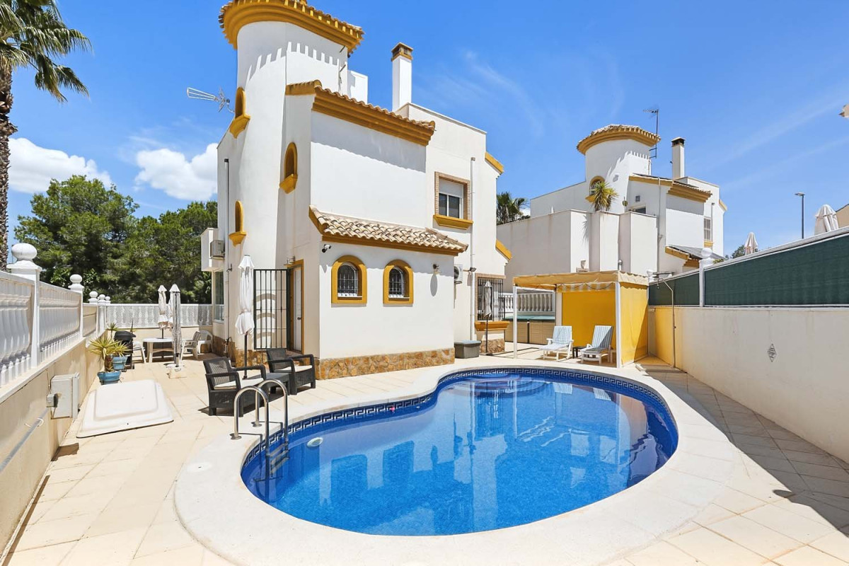 Reventa - Detached Villa - Pinar de Campoverde - Pinar de Campoverde - Village
