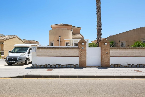 Reventa - Detached Villa - Pinar de Campoverde - Pinar de Campoverde - Village