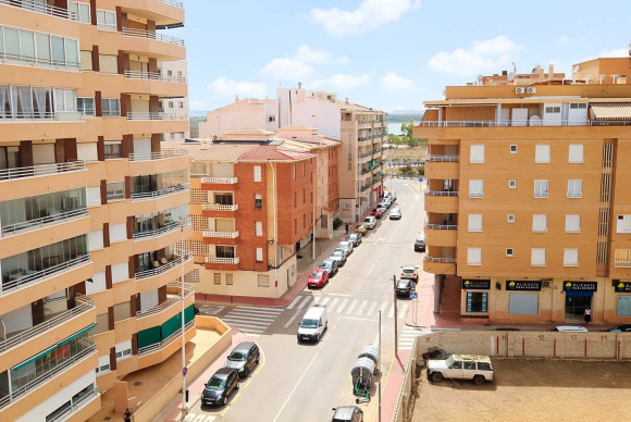 Herverkoop - Appartement  - Torrevieja - Torre La Mata
