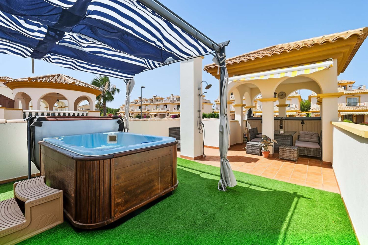 Herverkoop - Vrijstaande Villa - Pinar de Campoverde - Pinar de Campoverde - Village