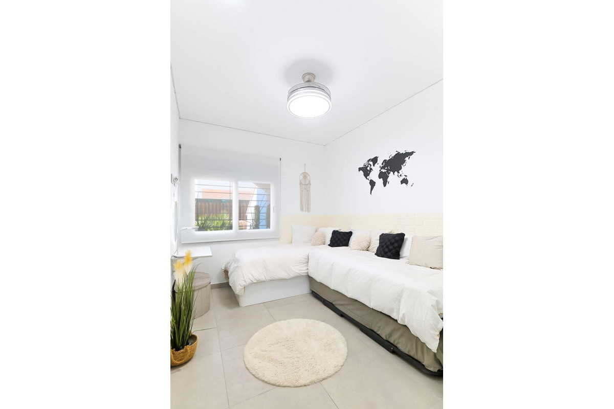 Reventa - Apartamento / piso - Pilar de La Horadada - El Mojón