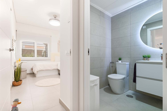 Reventa - Apartamento / piso - Pilar de La Horadada - El Mojón