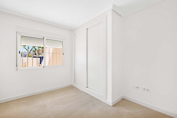 Herverkoop - Appartement  - Pilar de La Horadada - El Mojón