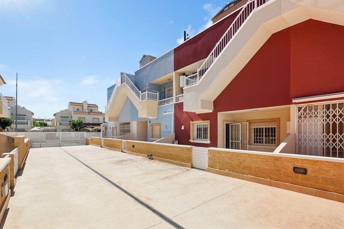 Herverkoop - Appartement  - Pilar de La Horadada - El Mojón
