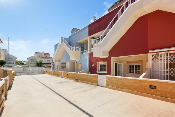 Herverkoop - Appartement  - Pilar de La Horadada - El Mojón