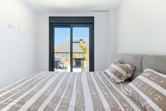 Herverkoop - Appartement  - Pilar de La Horadada - El Mojón
