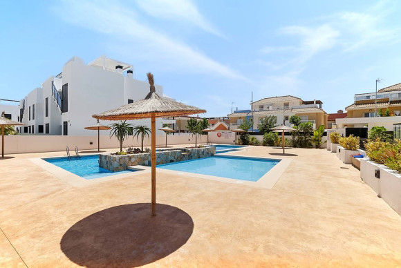 Herverkoop - Appartement  - Pilar de La Horadada - El Mojón