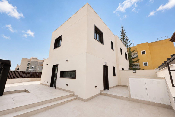Herverkoop - Vrijstaande Villa - Santiago de La Ribera - Santiago de La Ribera - Town