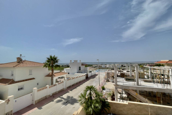 Herverkoop - Vrijstaande Villa - Ciudad Quesada - La Fiesta