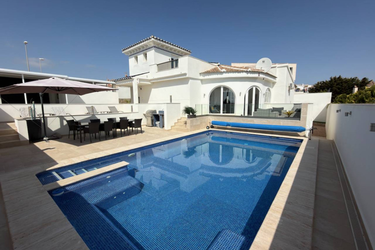 Herverkoop - Villa - Ciudad Quesada - Central Quesada