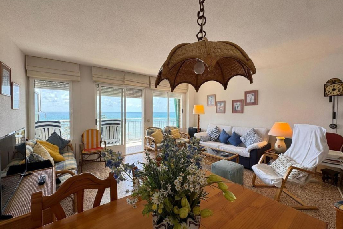 Resale - Apartment  - Torrevieja - torrevieja