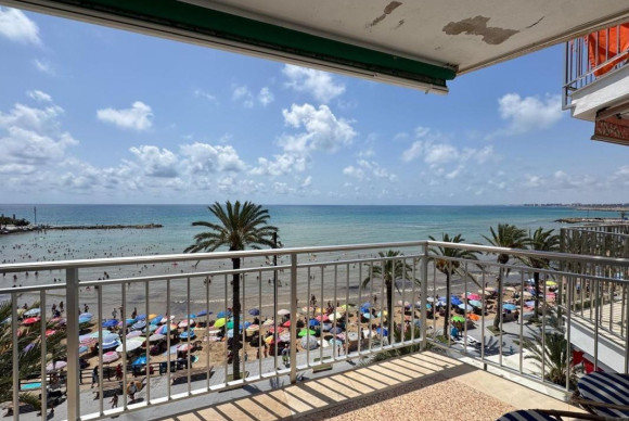 Resale - Apartment  - Torrevieja - torrevieja