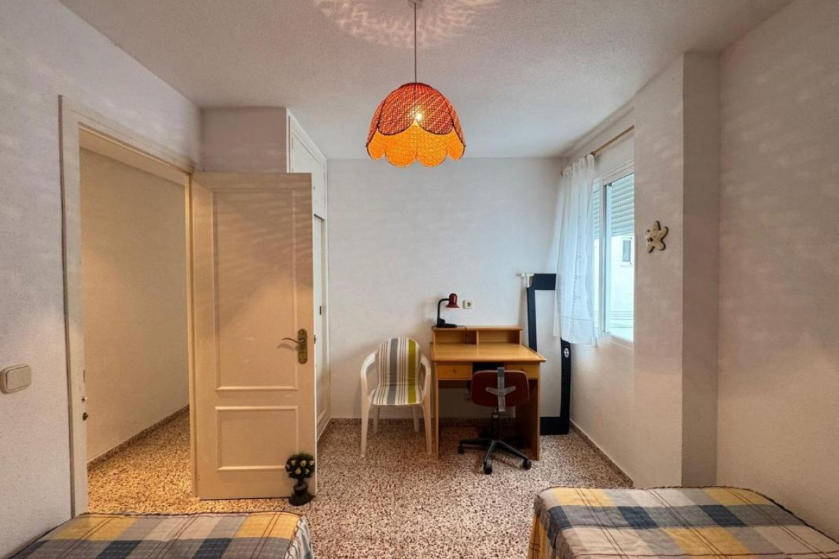 Resale - Apartment  - Torrevieja - torrevieja