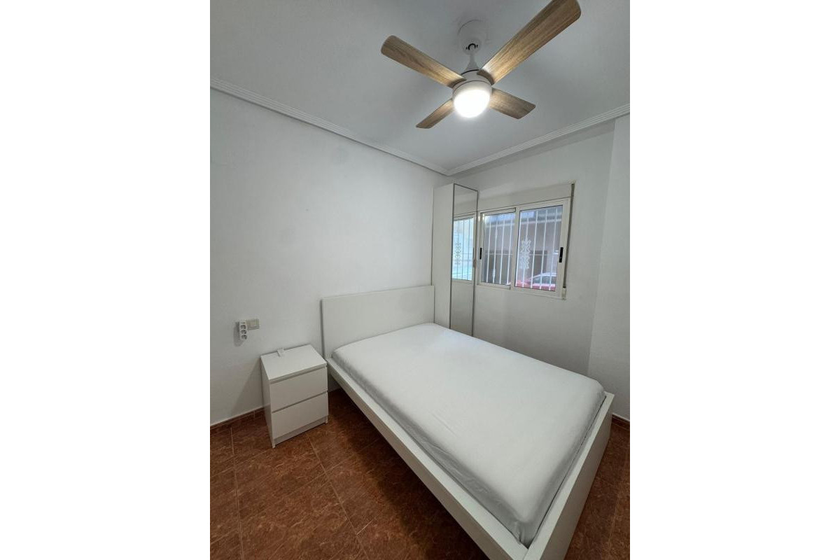 Reventa - Apartamento / piso - Torrevieja - torrevieja