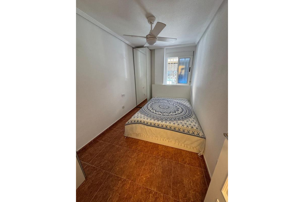 Reventa - Apartamento / piso - Torrevieja - torrevieja