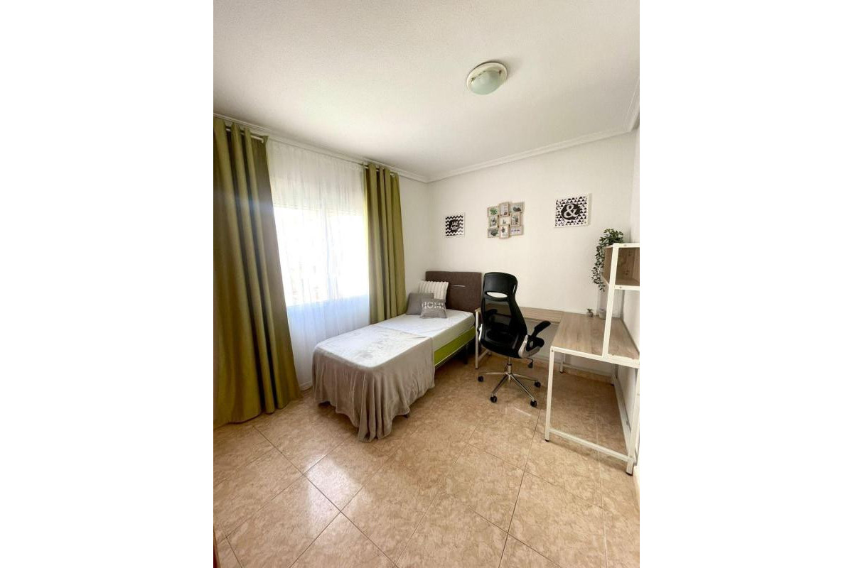 Herverkoop - Appartement  - Torrevieja - torrevieja