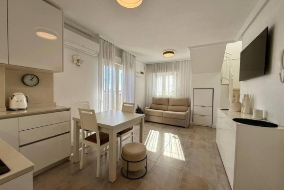 Reventa - Apartamento / piso - Torrevieja - torrevieja