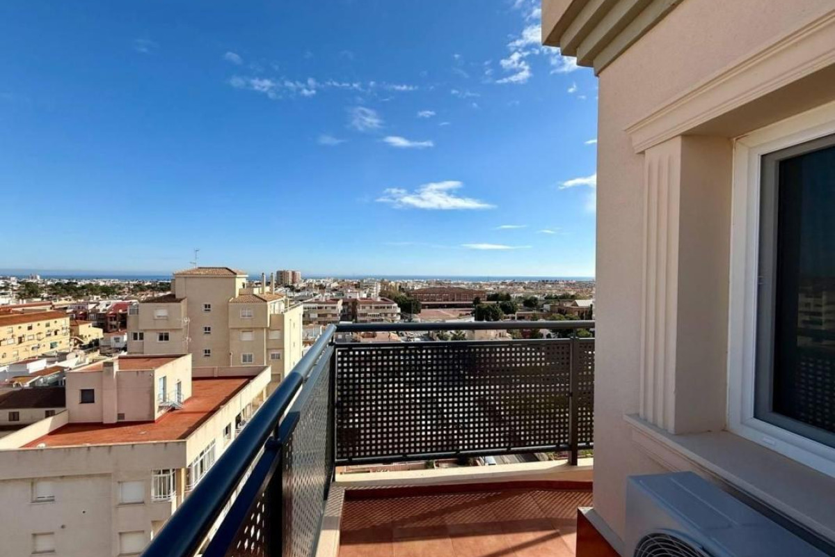 Reventa - Apartamento / piso - Torrevieja - torrevieja