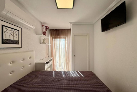 Reventa - Apartamento / piso - Torrevieja - torrevieja