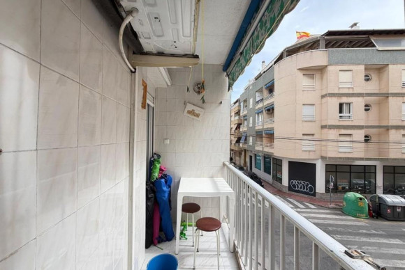 Herverkoop - Appartement  - Torrevieja - torrevieja
