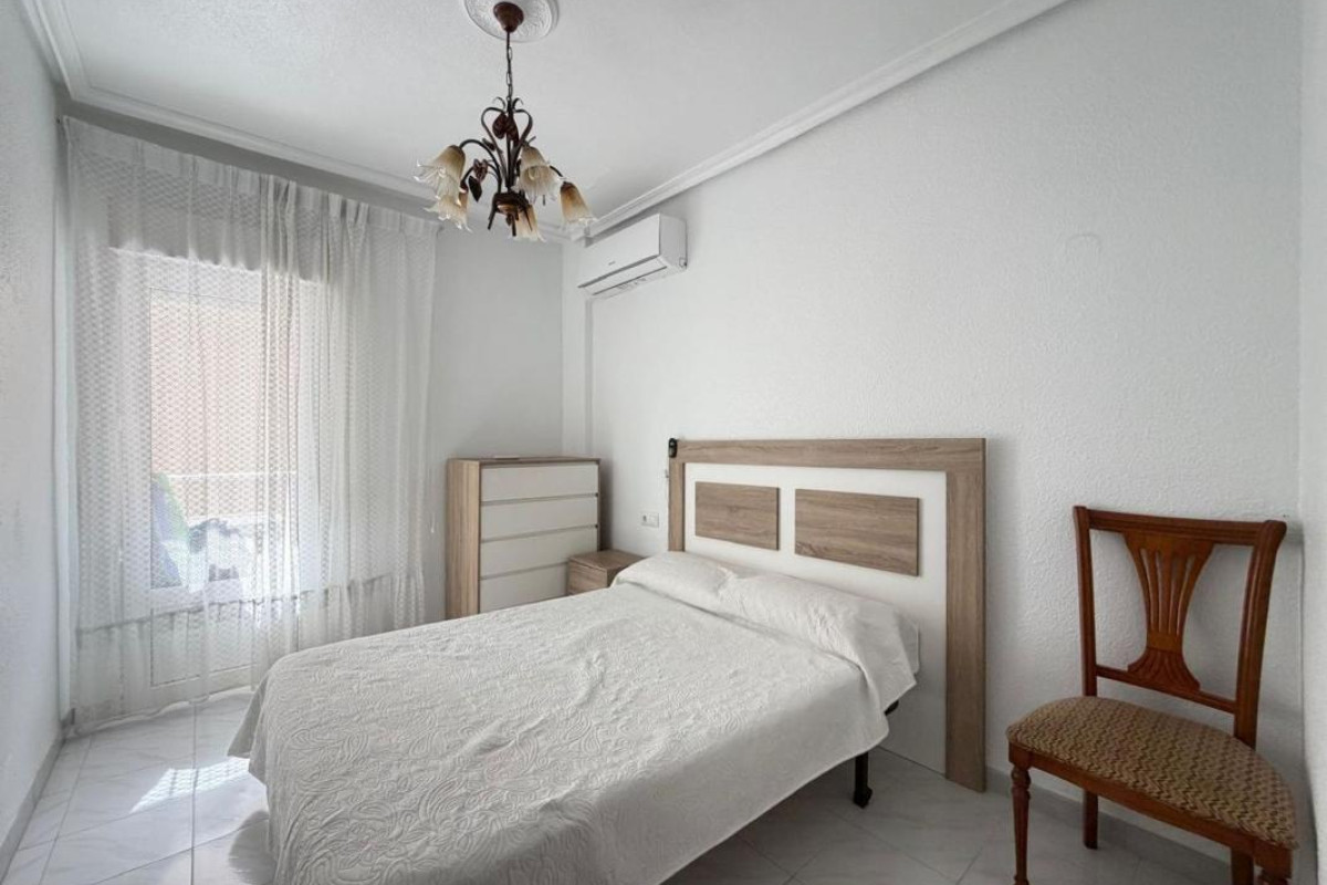 Herverkoop - Appartement  - Torrevieja - torrevieja