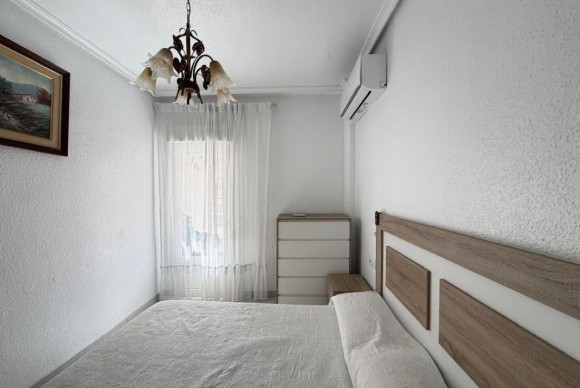 Herverkoop - Appartement  - Torrevieja - torrevieja
