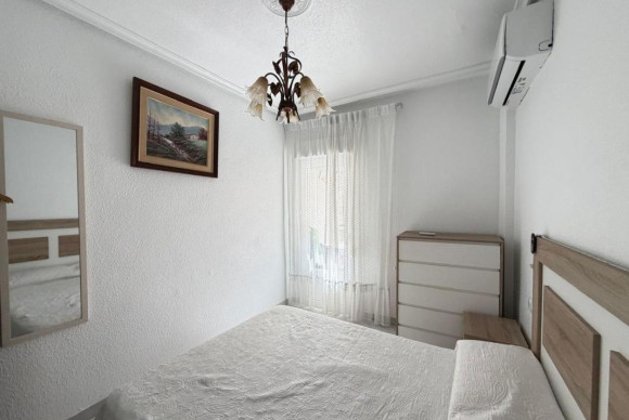 Herverkoop - Appartement  - Torrevieja - torrevieja