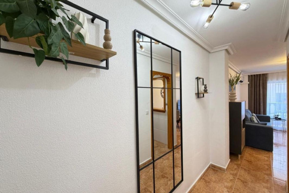 Reventa - Apartamento / piso - Torrevieja - torrevieja