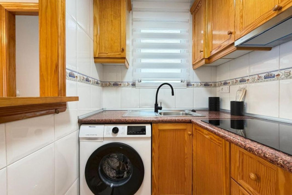 Reventa - Apartamento / piso - Torrevieja - torrevieja