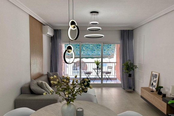 Resale - Apartment  - Torrevieja - torrevieja