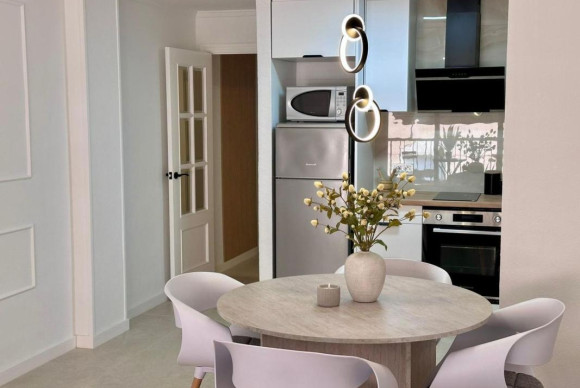Resale - Apartment  - Torrevieja - torrevieja