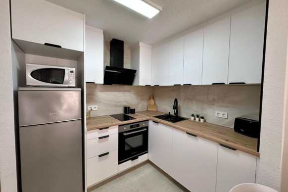 Resale - Apartment  - Torrevieja - torrevieja