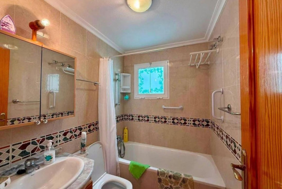 Herverkoop - Appartement  - Torrevieja - torrevieja