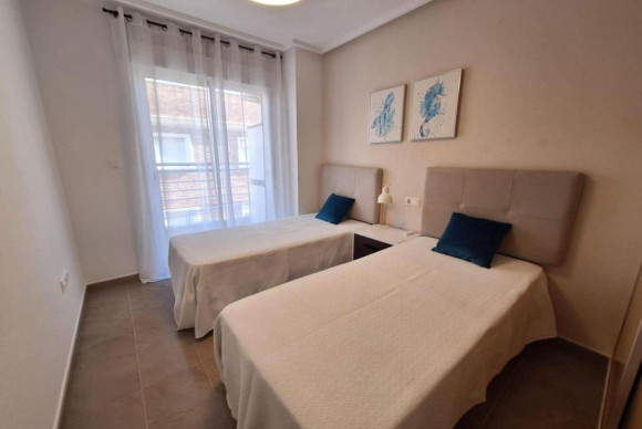 Reventa - Apartamento / piso - Torrevieja - torrevieja