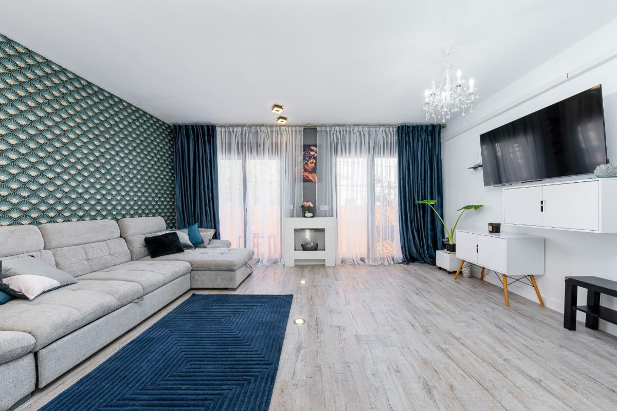 Resale - Apartment  - Torrevieja - Playa del cura