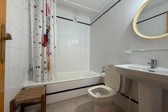 Resale - Apartment  - Torrevieja - torrevieja