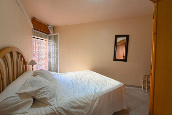 Resale - Apartment  - Torrevieja - torrevieja