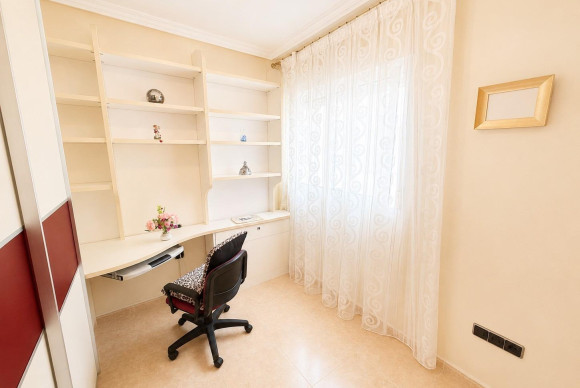 Herverkoop - Appartement  - Torrevieja - Playa del cura