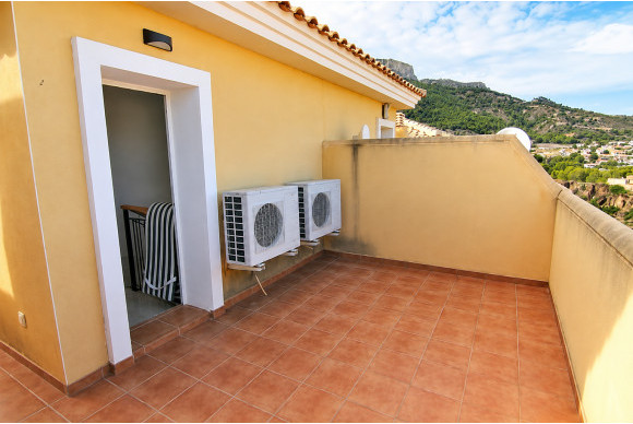 Reventa - Adosado - Calpe - Zona Puerto Blanco - Maryvilla